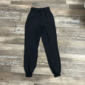 Lululemon stretch high rise jogger